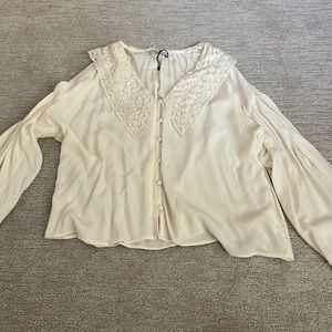 Zara button down too large collar